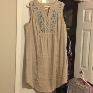 Tan/Cream Linen Dress.